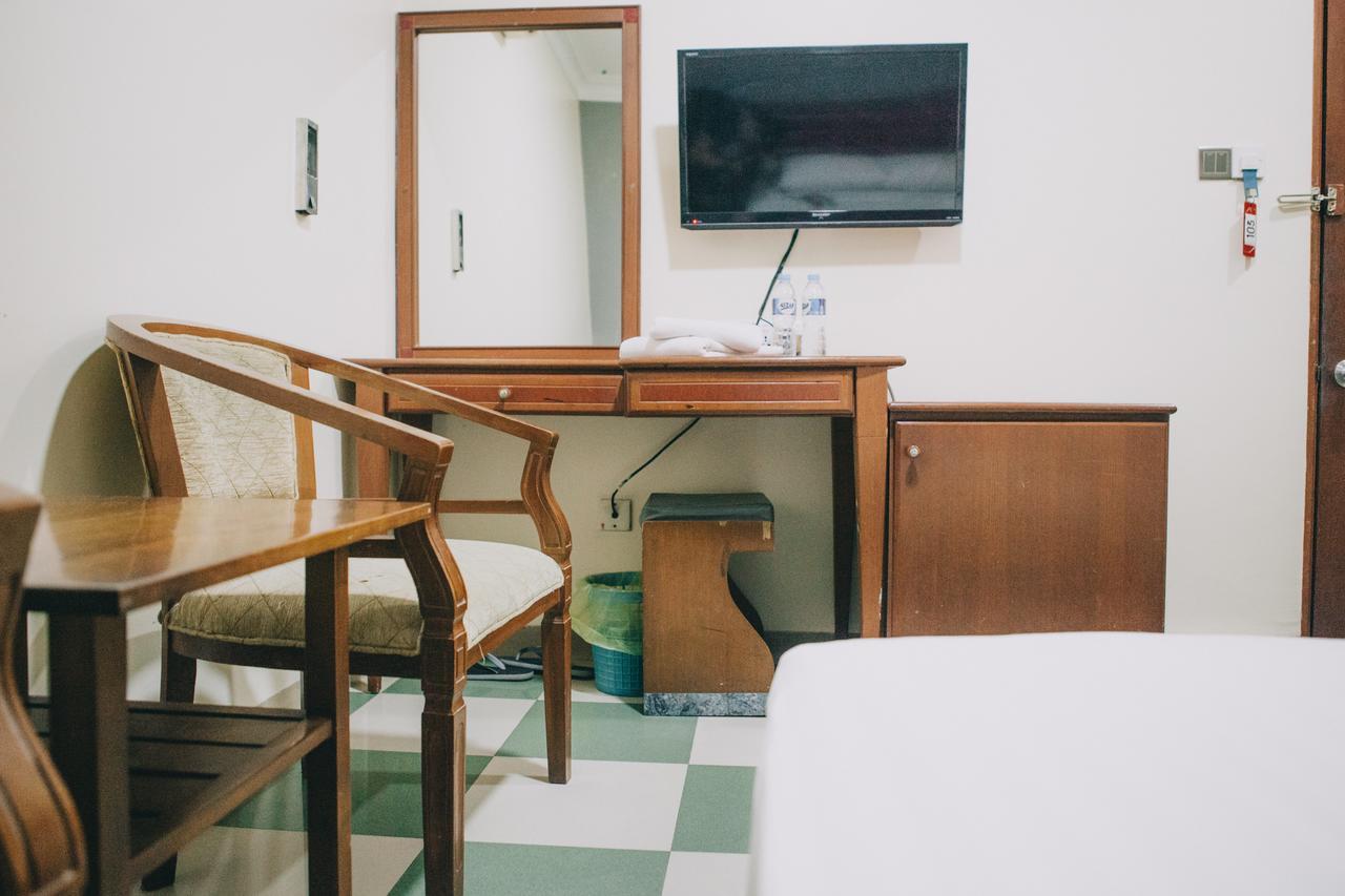 Hotel Gloris Batam Zewnętrze zdjęcie