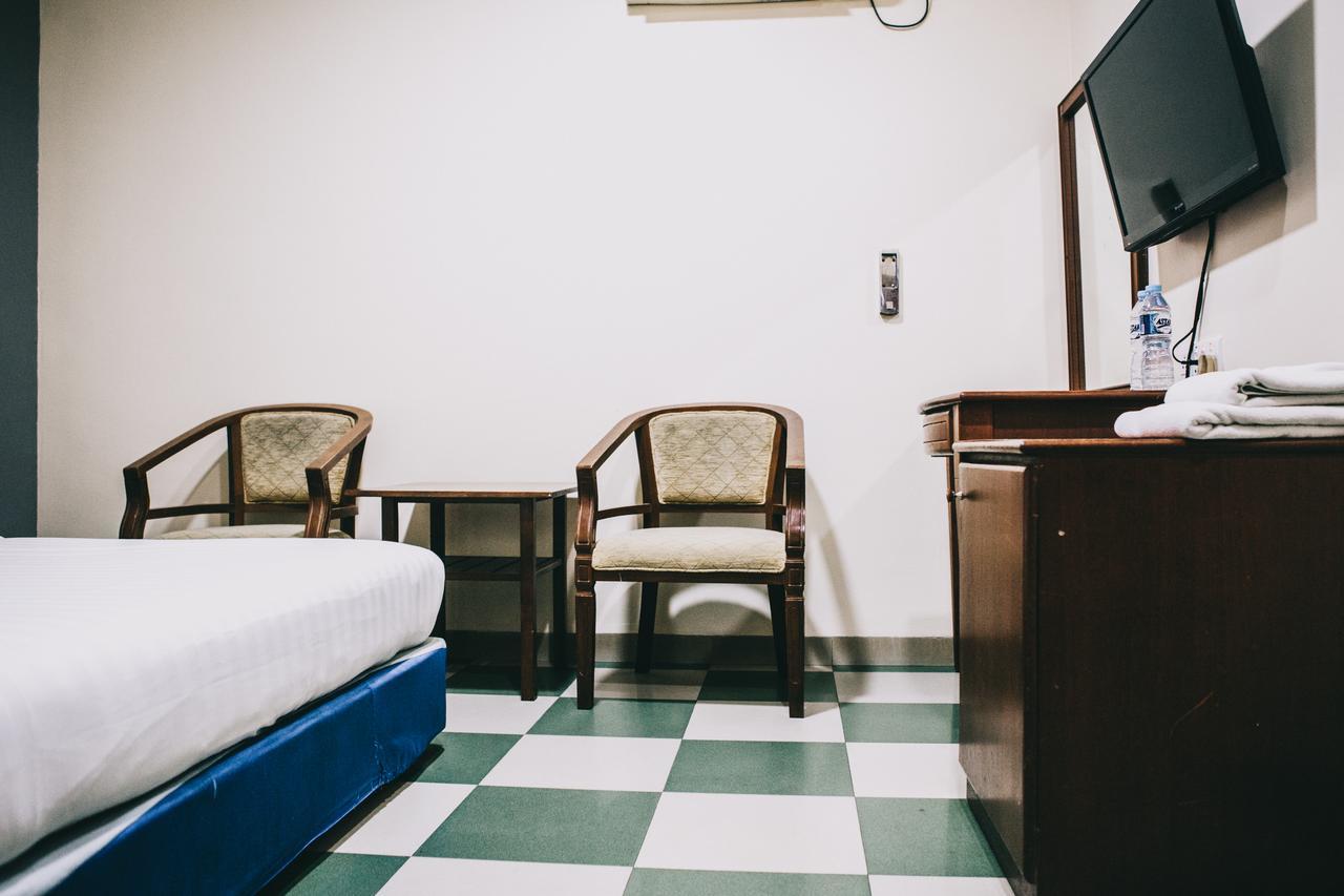 Hotel Gloris Batam Zewnętrze zdjęcie