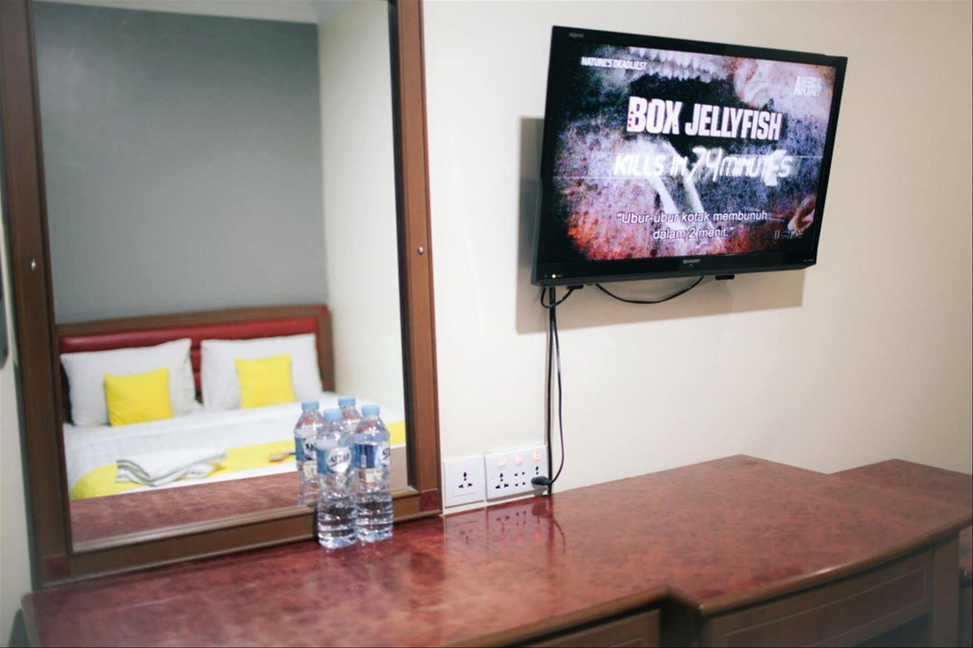 Hotel Gloris Batam Zewnętrze zdjęcie